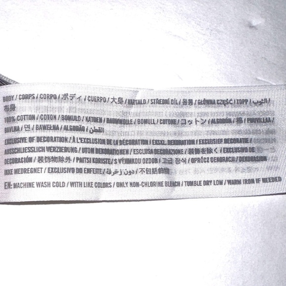 Boy’s Abercrombie Gray And White Plaid Button Up Shirt - Picture 6 of 6